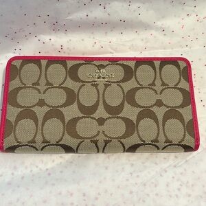 New Coach Accordion Zip Wallet